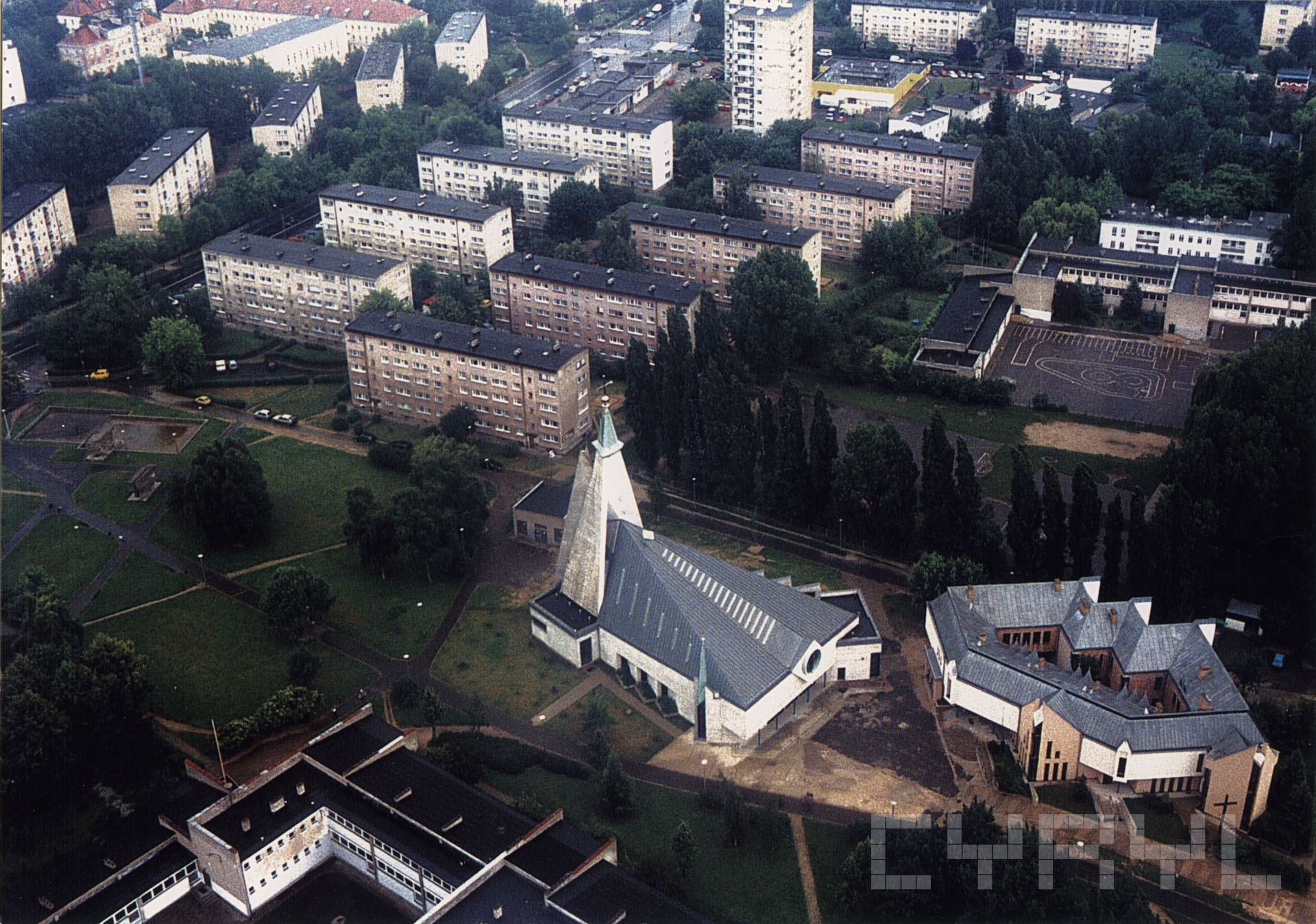 Kościół św. Jerzego na os. ks. Jerzego Popiełuszki | 1985–1999