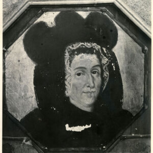 portret kobiety w średnim wieku w bogatym czepcu na głowie w ośmiokątnym obramieniu