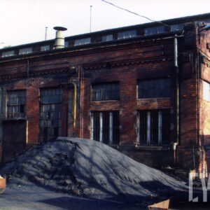 ceglany budynek fabryczny