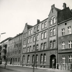 kilkukondygnacyjne kamienice