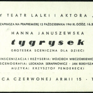 pośrodku miniskułą tytuł, majuskułą nazwa teatru, data premiery, autor sztuki, realizatorzy i adres teatru