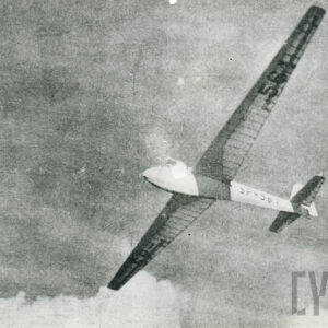 samolot latający w powietrzu