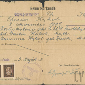 poszarpana karta z wydrukowanym formularzem uzupełnionym odręcznie; na dole pieczątka i podpis