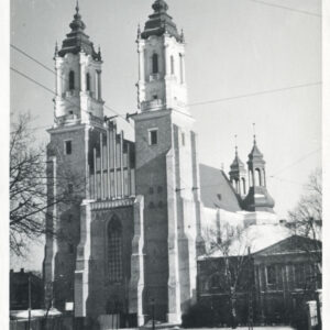 Katedra w latach 50. XX wieku po odbudowie ze zniszczeń wojennych