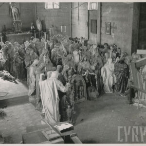 Składnica figur dewocyjnych w starym kościele św. Rocha w czasie II wojny światowej