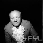 Włodzimierz Kłopocki w spektaklu Pan Tadeusz (wątki romansowo-humorystyczne) Adama Mickiewicza w Teatrze Polskim w Poznaniu
