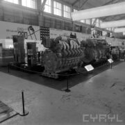 stoisko z urządzeniami w hali wystawowej